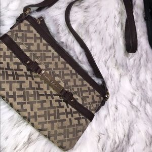Tommy Hilfiger crossbody bag